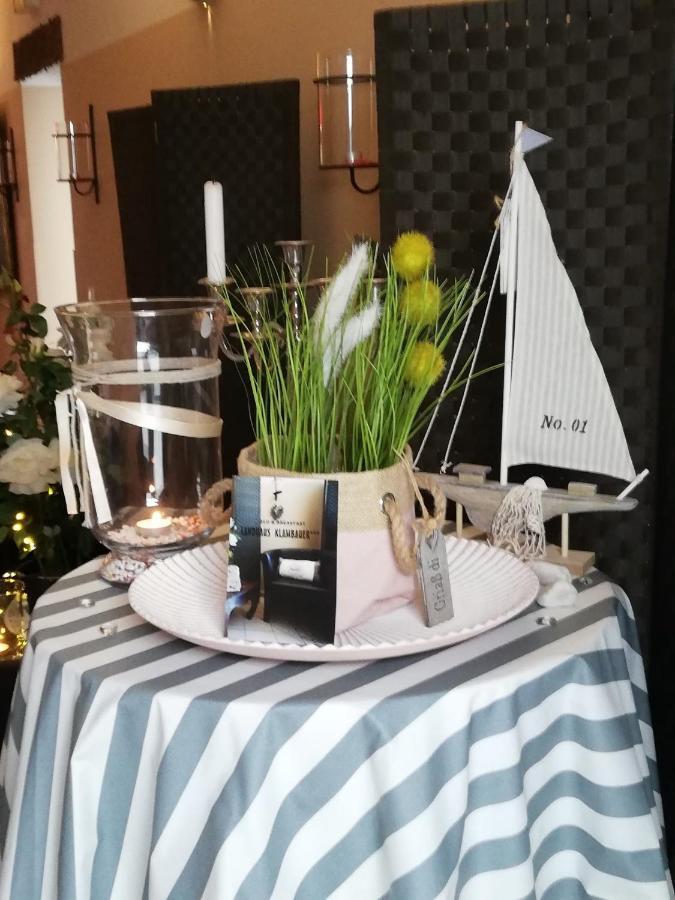 Landhaus Klambauer Ferienapartments Thermennaehe St Martins Therme فرونكرشن المظهر الخارجي الصورة